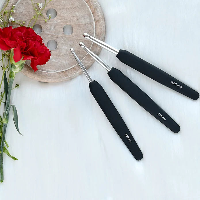 KnitPro Soft-Feel Silver Crochet Hooks